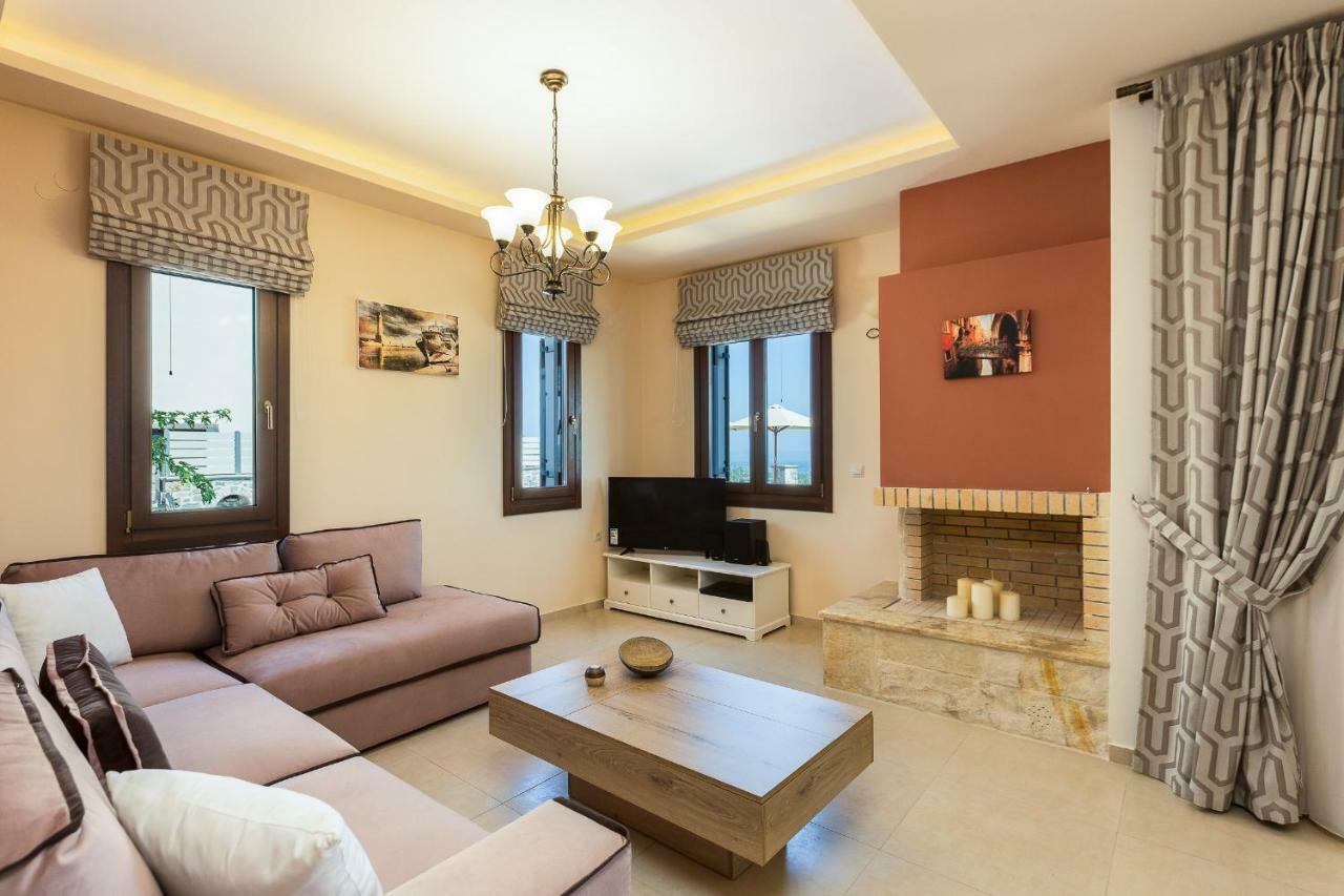 New Villa Kantifes 4 Families Or Couples With Private Pool & Bbq Kirianna Exterior photo